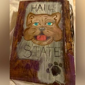 Mississippi state wooden wall hanger hand painted .